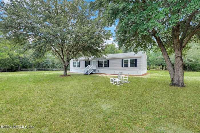 photo 1: 1923 CRESTVIEW Court, Middleburg FL 32068