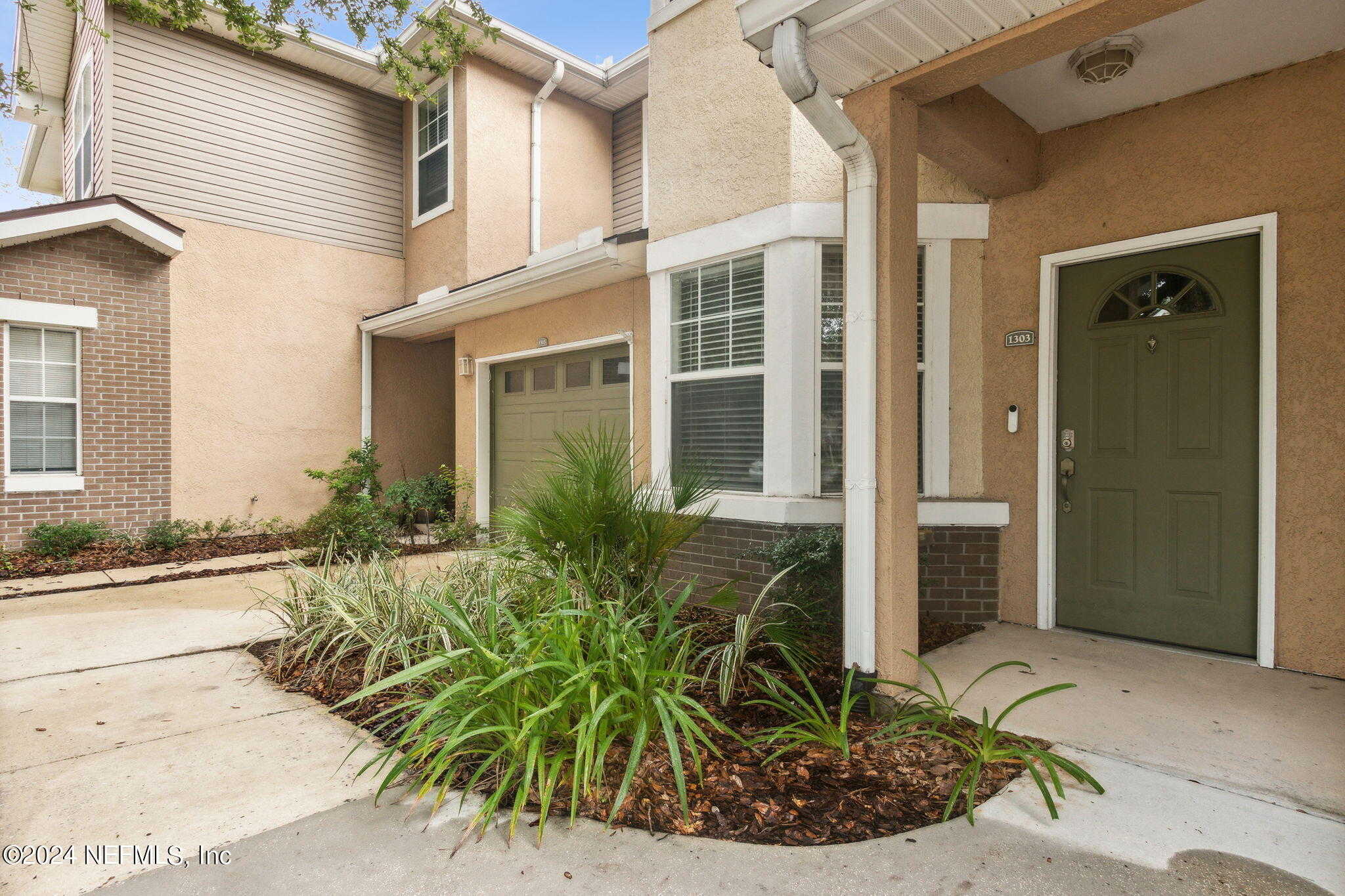 photo 3: 5663 GREENLAND Road Unit 1303, Jacksonville FL 32258