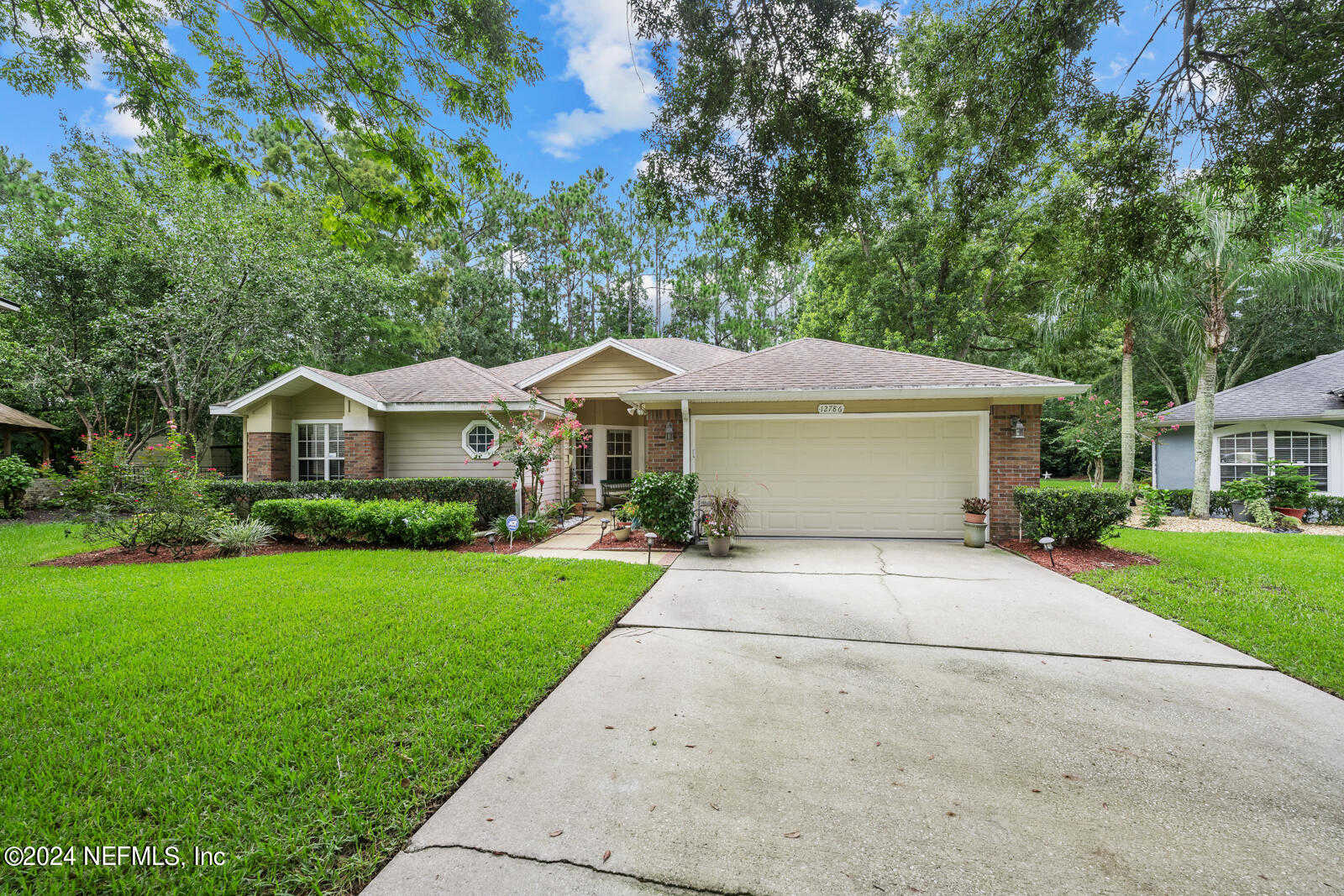 photo 1: 12786 AVALON COVE Drive S, Jacksonville FL 32224