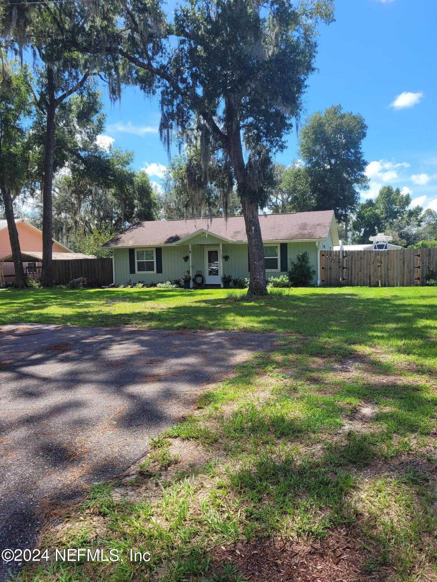 photo 2: 117 ELIAM Road, Melrose FL 32666