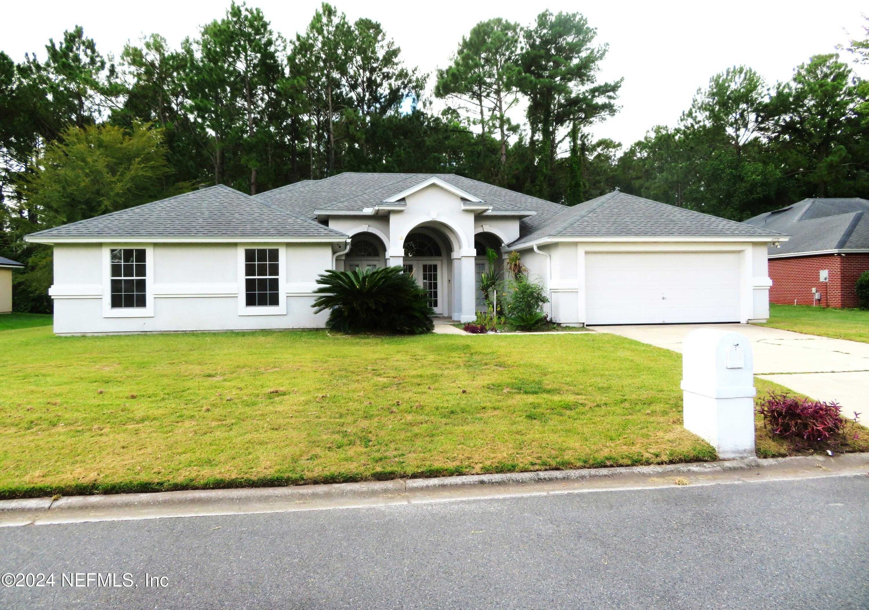 photo 2: 10738 LONG COVE Court, Jacksonville FL 32222