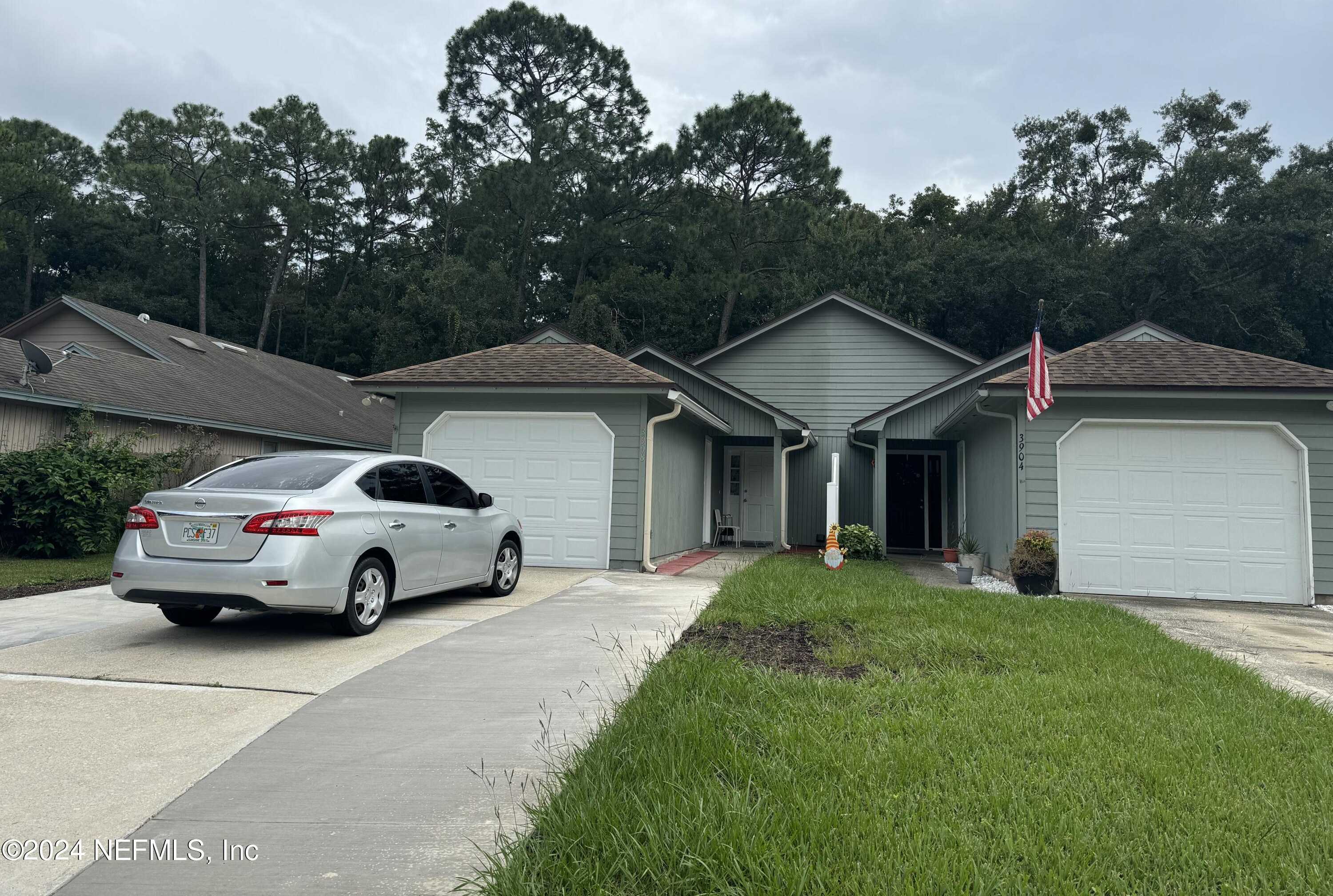 photo 1: 3908 WINDRIDGE Court, Jacksonville FL 32257