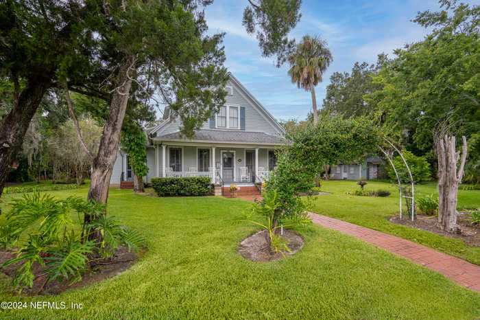 photo 2: 142 MARINE Street, St Augustine FL 32084