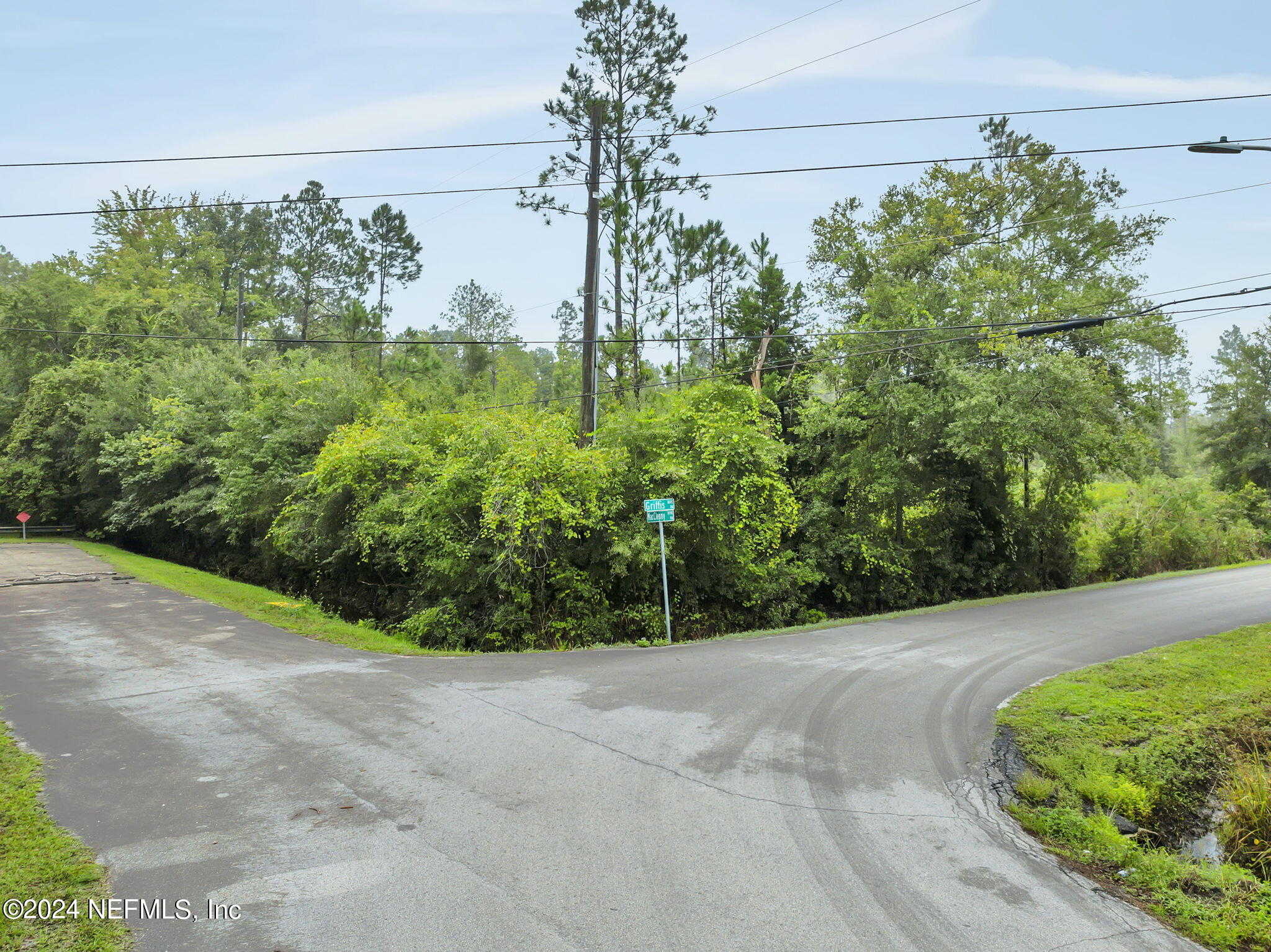 photo 1: GRIFFIS Road, Jacksonville FL 32234