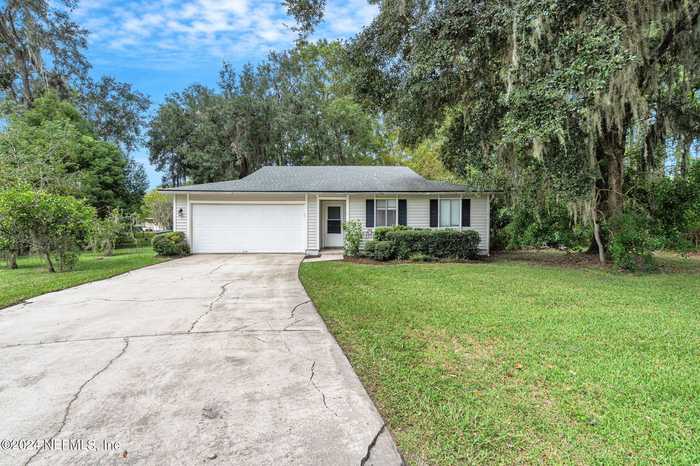 photo 1: 10718 PACER Court, Jacksonville FL 32257