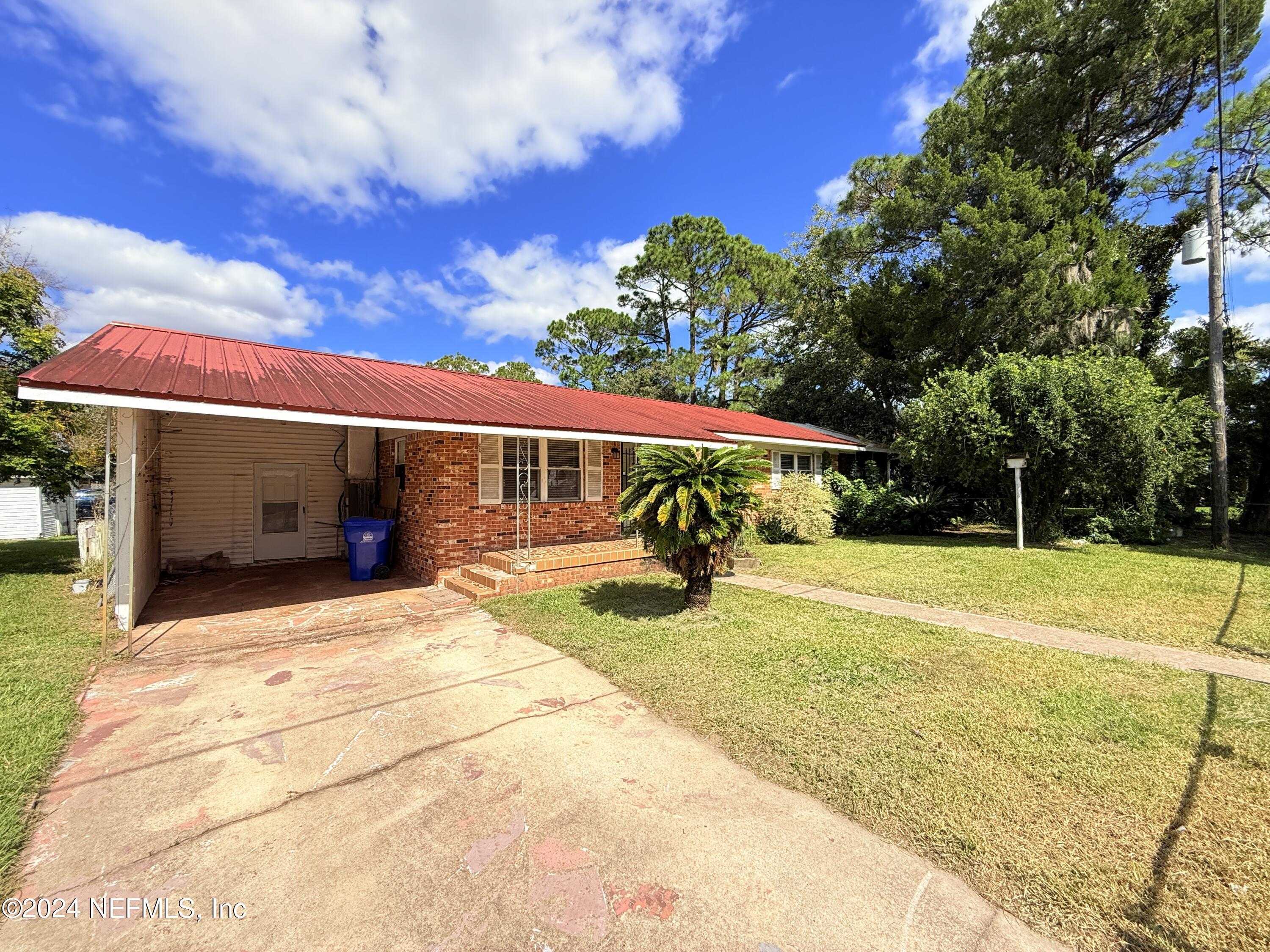 photo 3: 716 OAKLAND Avenue, St Augustine FL 32084