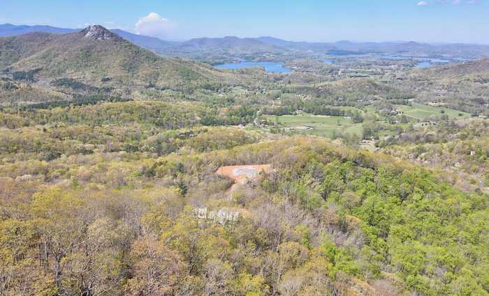 photo 1: 3015 Jump Off Ridge Tr 15, Hiawassee GA 30546