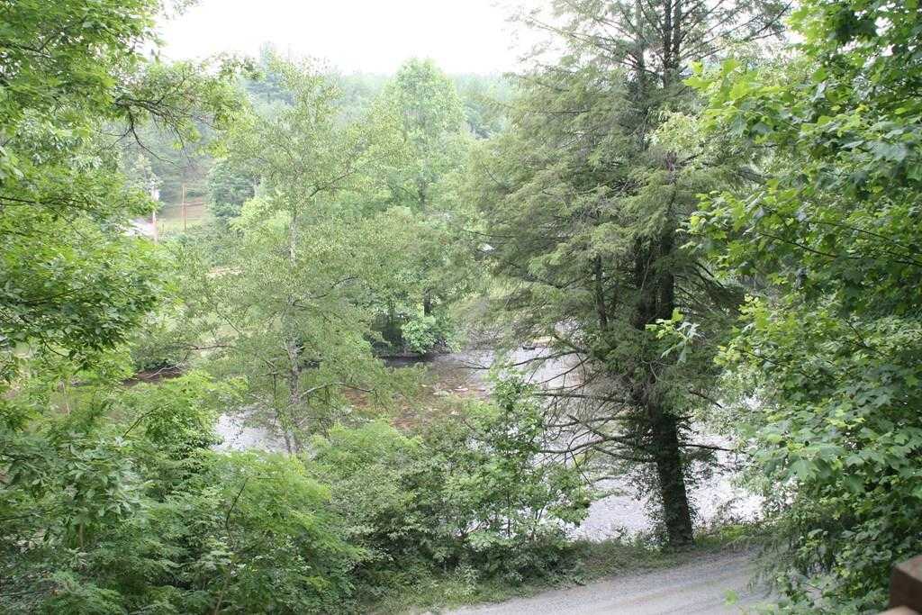 photo 1: 415 Shallowford Bridge R, Blue Ridge GA 30513