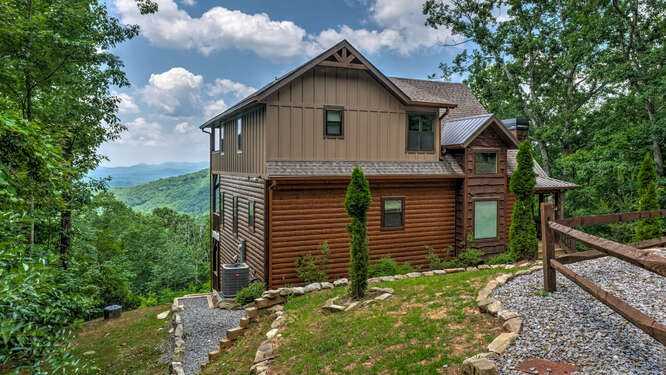 photo 3: 150 Lazy Country Cove Road, Murphy NC 28906