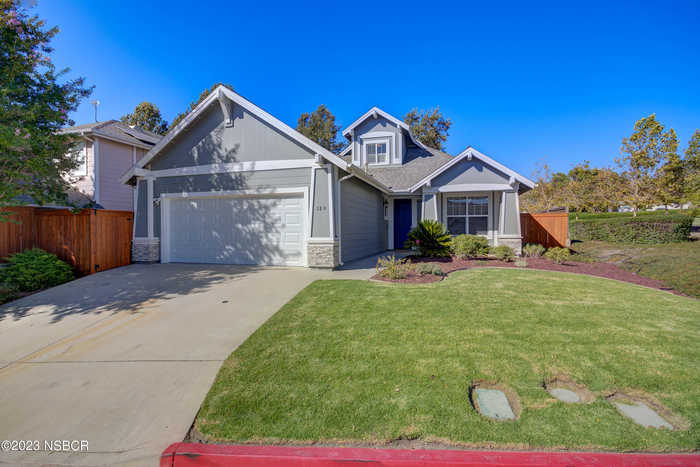 photo 2: 320 Savanna Drive, Los Alamos CA 93440