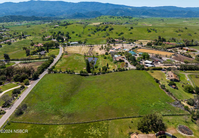 photo 2: Sky Drive, Santa Ynez CA 93460