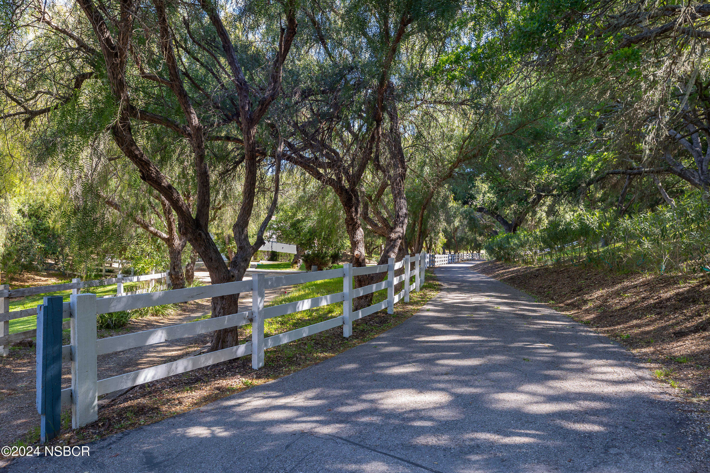 photo 2: 4260 Oak View Road, Santa Ynez CA 93460