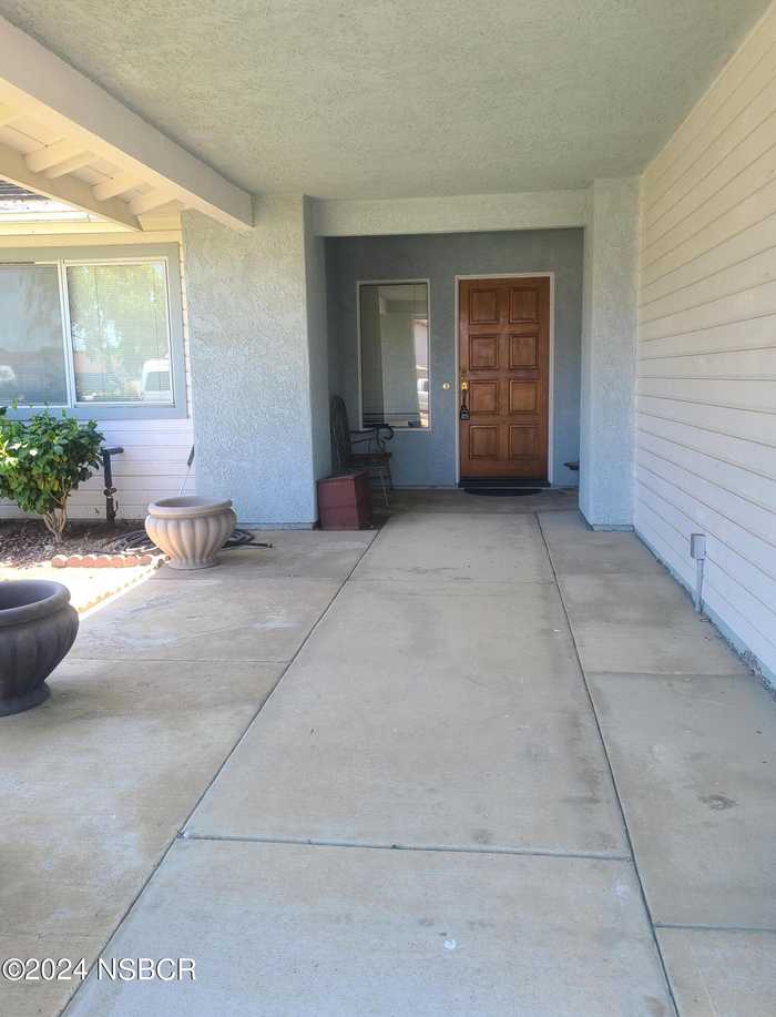 photo 2: 300 Countrywood Drive, Lompoc CA 93436