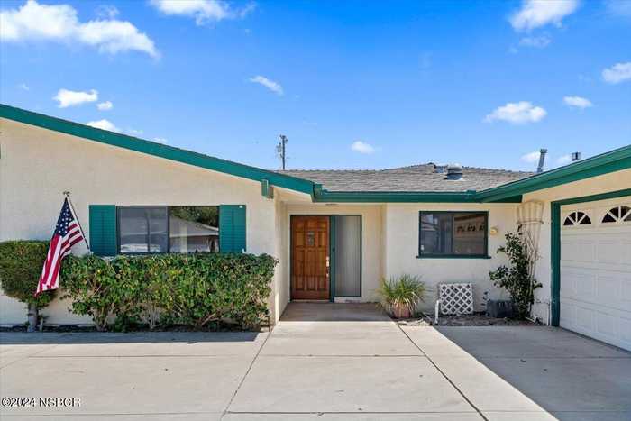 photo 2: 714 Majestic Drive, Santa Maria CA 93455