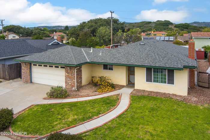 photo 2: 4167 Arcturus Avenue, Lompoc CA 93436