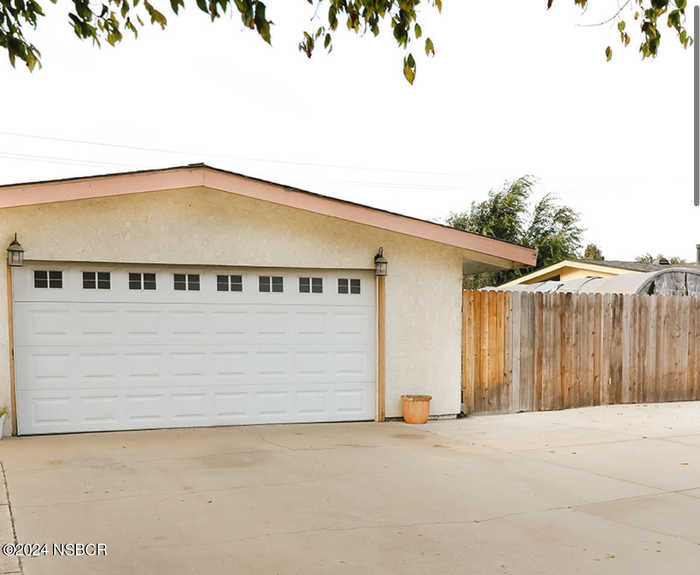 photo 1: 227 Fleming Lane, Santa Maria CA 93455