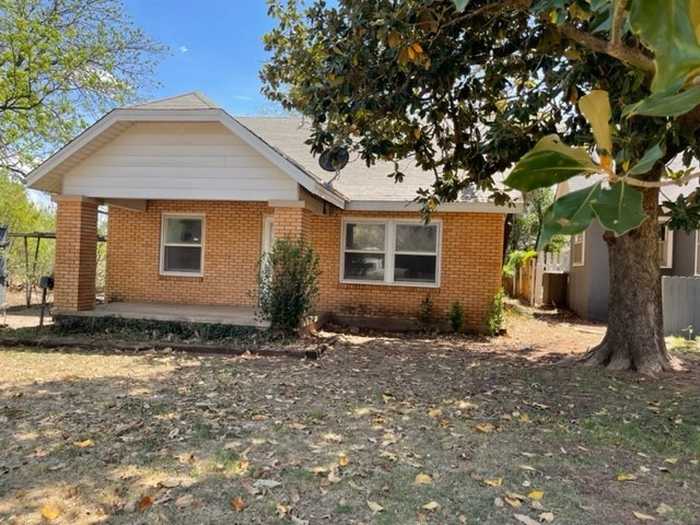 photo 1: 1002 Josephine Street, Sweetwater TX 79556