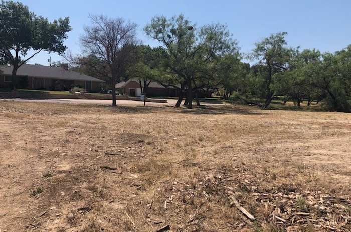 photo 2: 4 Griffin Circle, Albany TX 76430