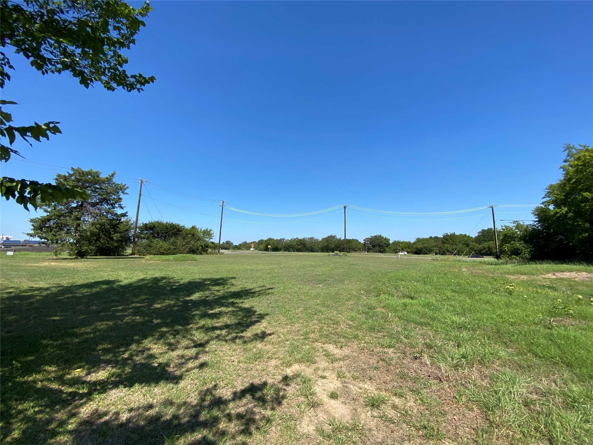 photo 1: 95 Farm Road 69 Highway, Sulphur Springs TX 75482