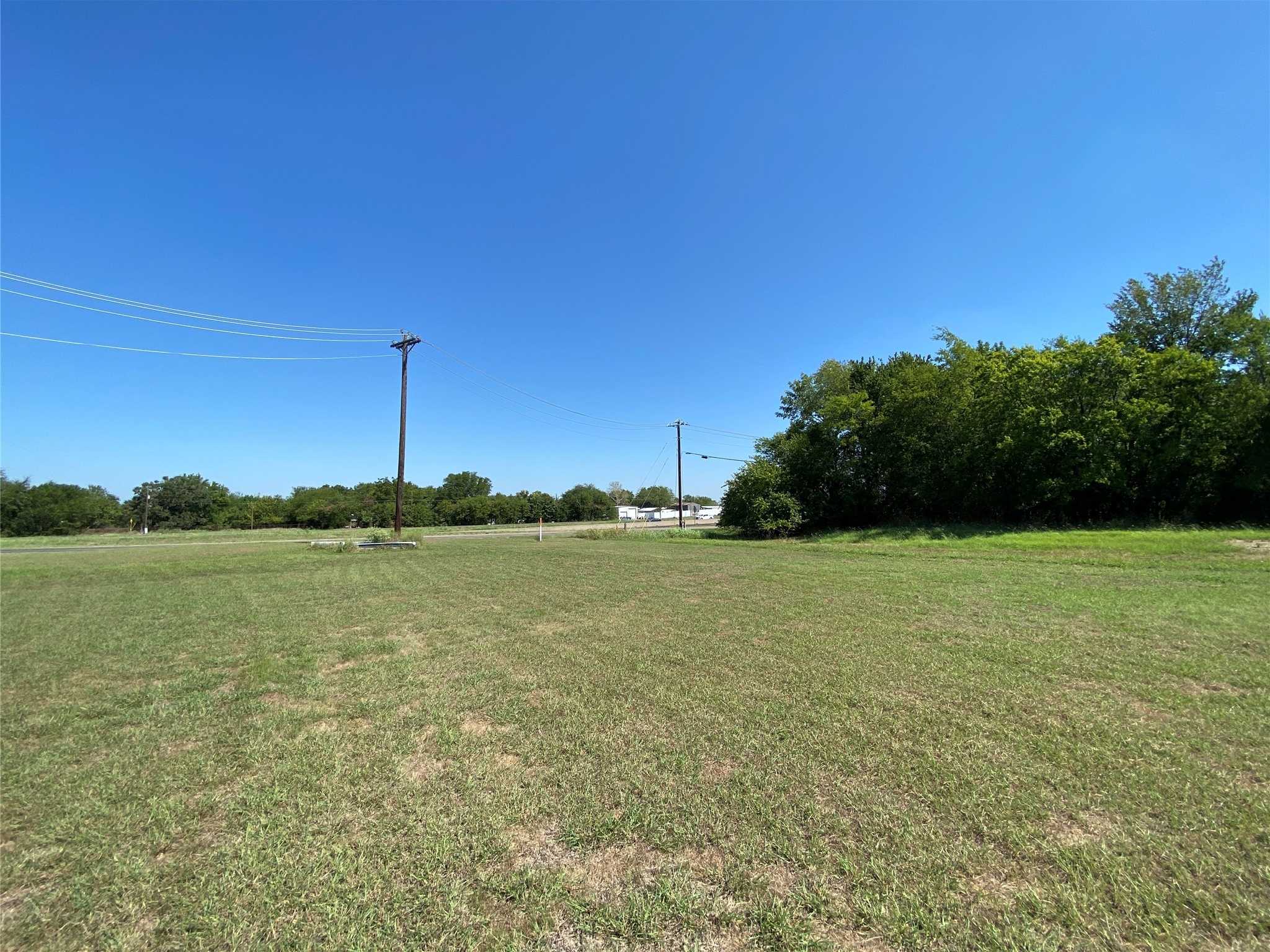 photo 3: 95 Farm Road 69 Highway, Sulphur Springs TX 75482