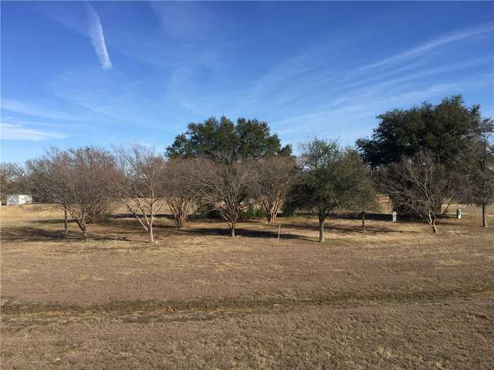 photo 2: 1300 E Shannon Road, Sulphur Springs TX 75482