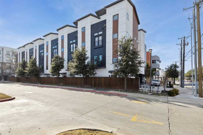 photo 39: 4208 Live Oak Street Unit 203, Dallas TX 75204