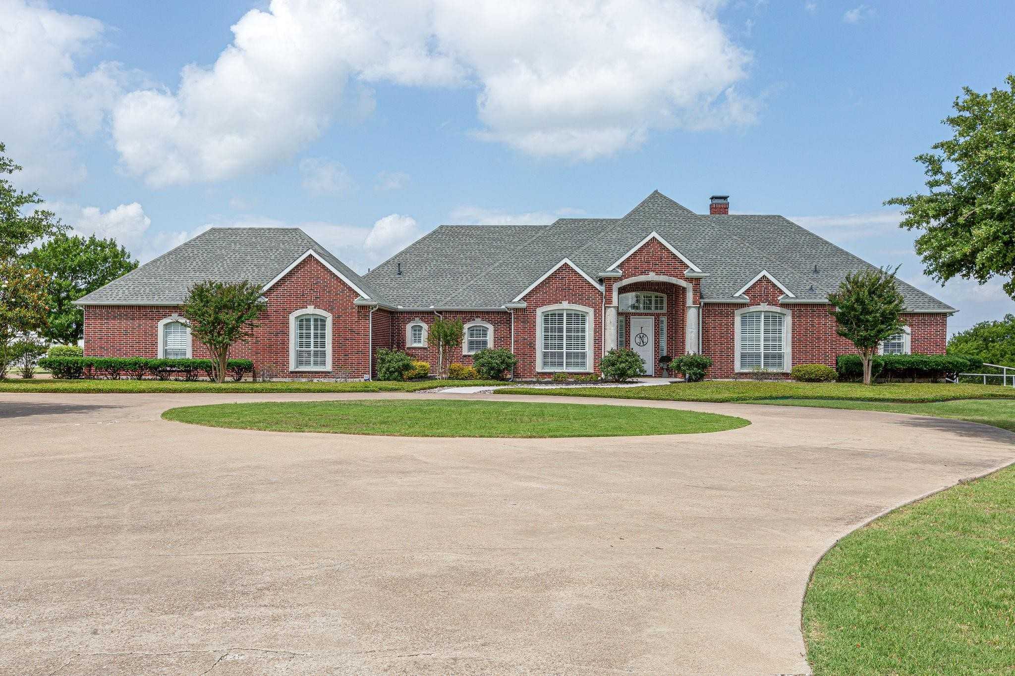 photo 1: 1110 N Stodghill Road, Rockwall TX 75087