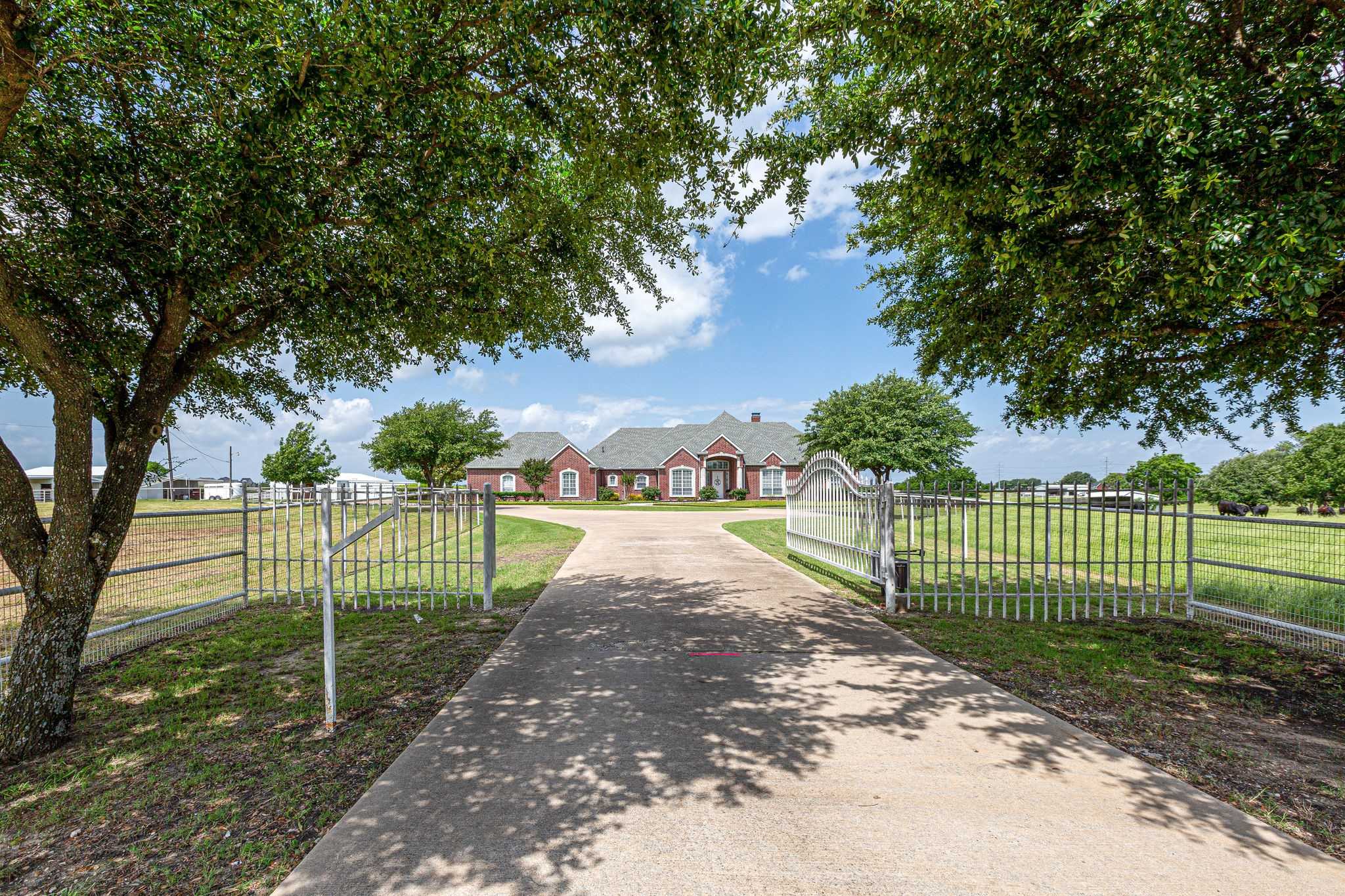 photo 2: 1110 N Stodghill Road, Rockwall TX 75087