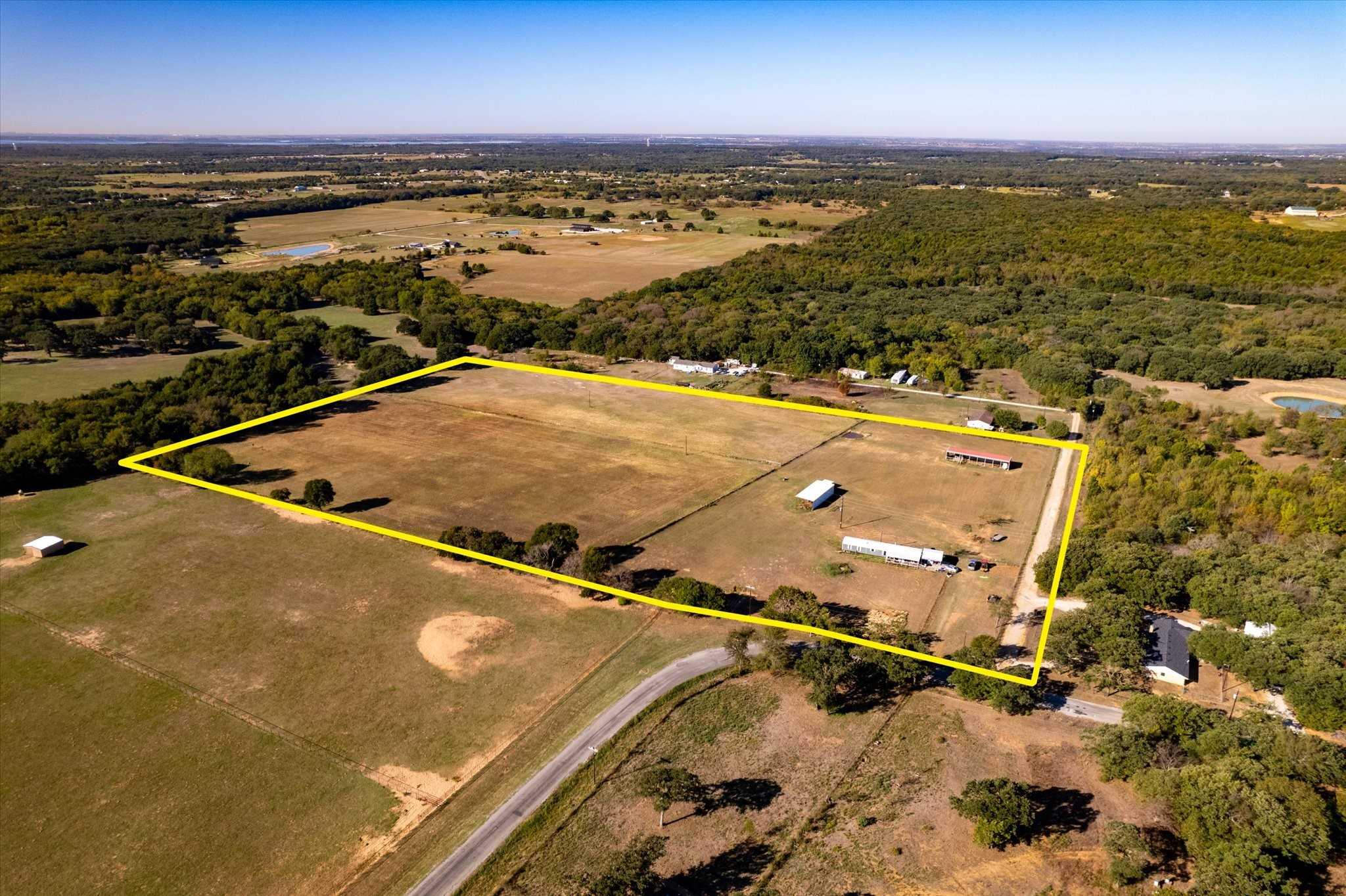 photo 1: 1182 Blackjack Road, Valley View TX 76272