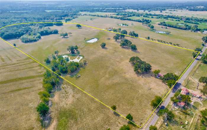 photo 2: 1408 County Road 3341 N, Sulphur Springs TX 75482