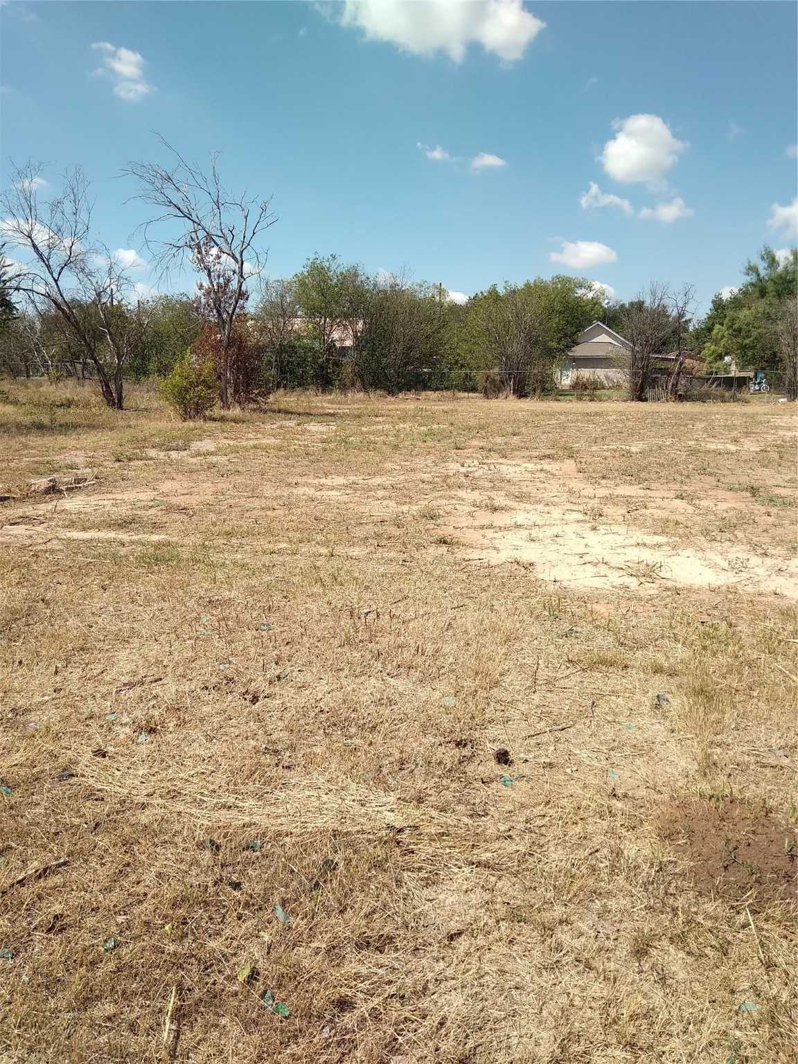 photo 1: 802 S NECHES Street, Coleman TX 76834