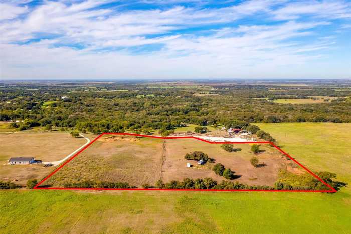 photo 1: 246 Private Road 14135, Covington TX 76636