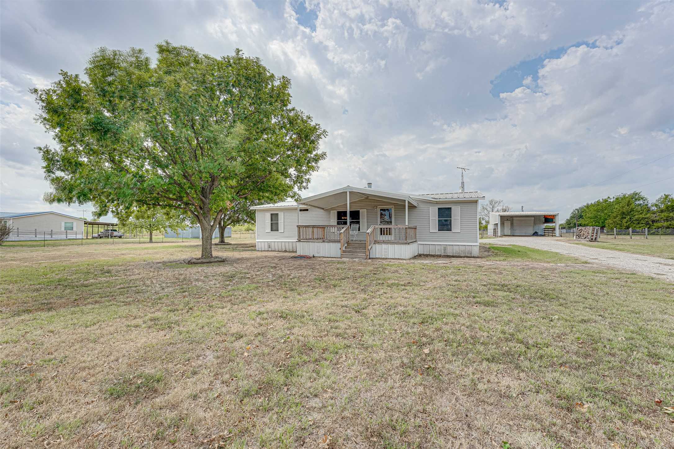 photo 2: 15693 State Highway 205 A, Terrell TX 75160