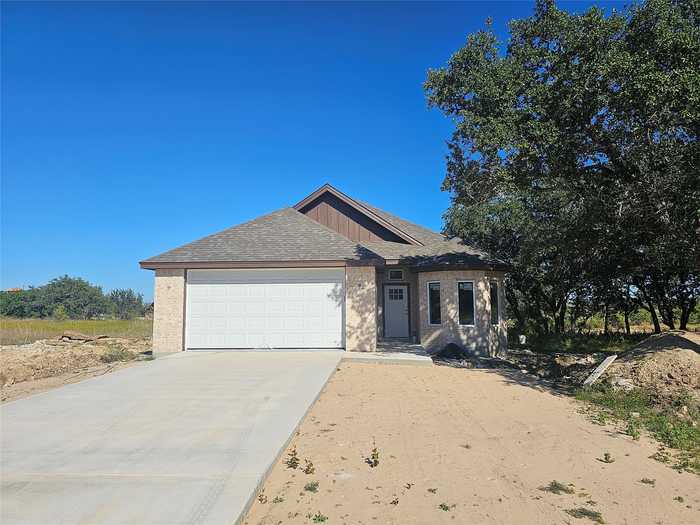 photo 2: 7513 Feather Bay Drive, Brownwood TX 76801