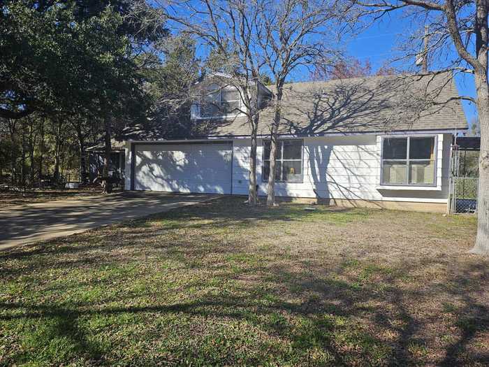 photo 2: 499 County Rd 1627, Clifton TX 76634