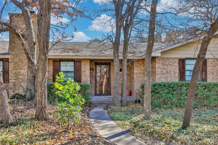 photo 2: 14 Creekwood Trail, Bowie TX 76230