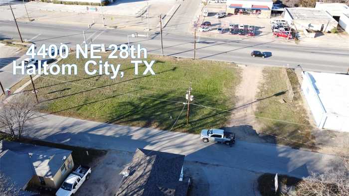 photo 9: 4400 NE 28th Street, Haltom City TX 76117