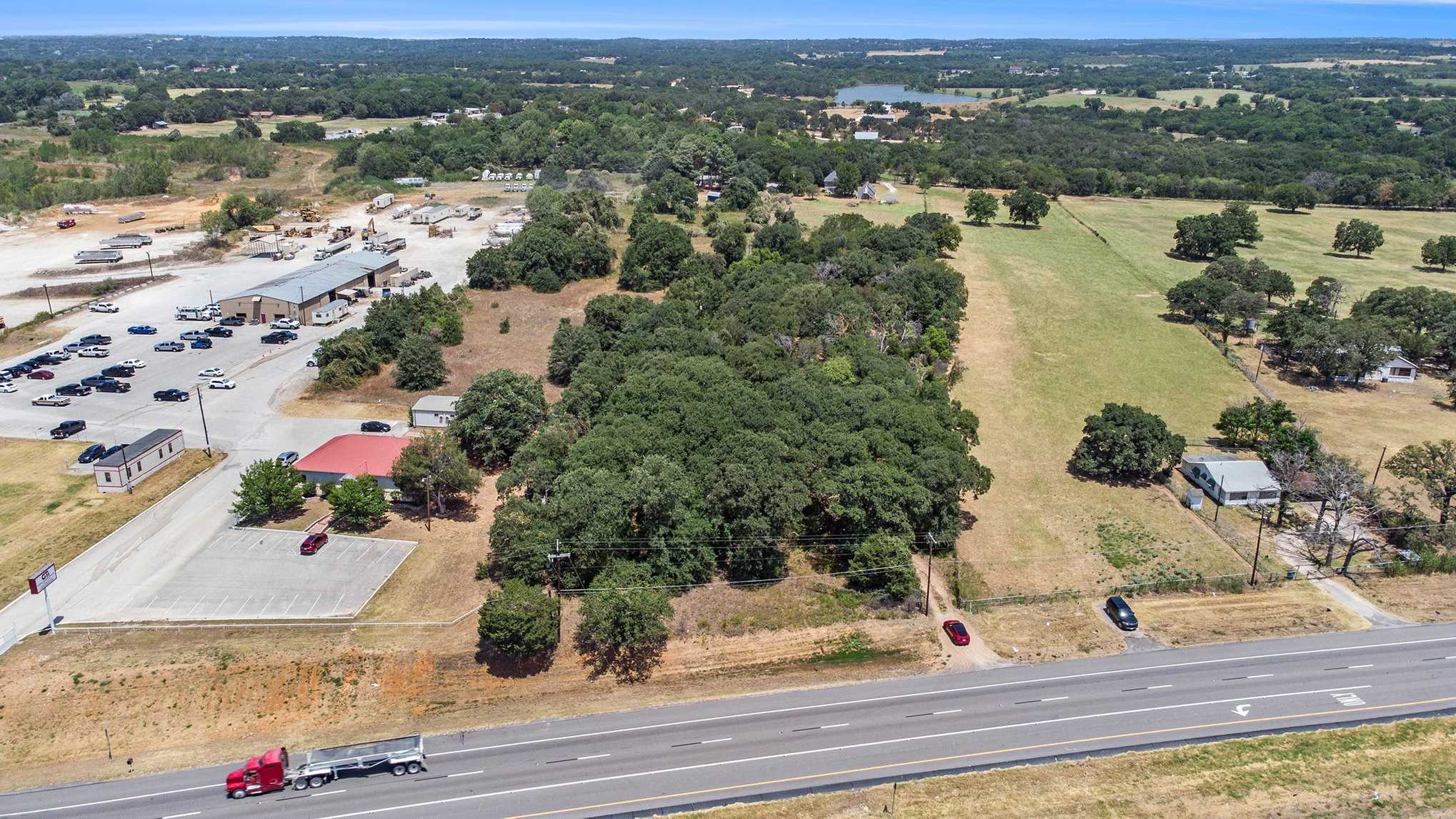 photo 1: 4011 E Highway 67, Cleburne TX 76031