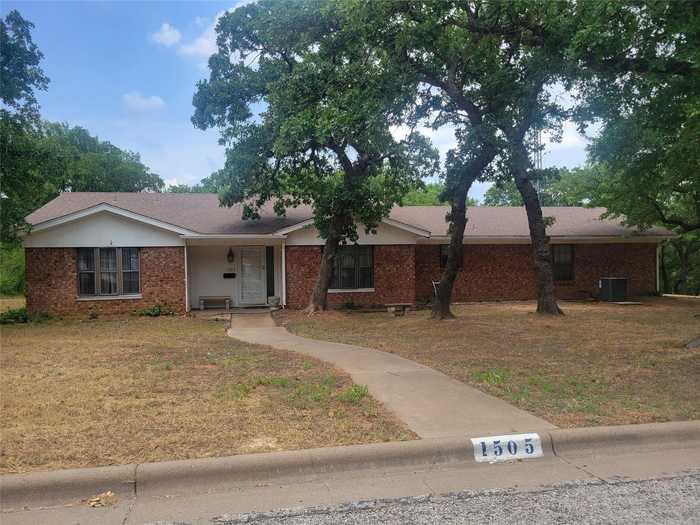 photo 1: 1505 S Rodgers Drive, Graham TX 76450