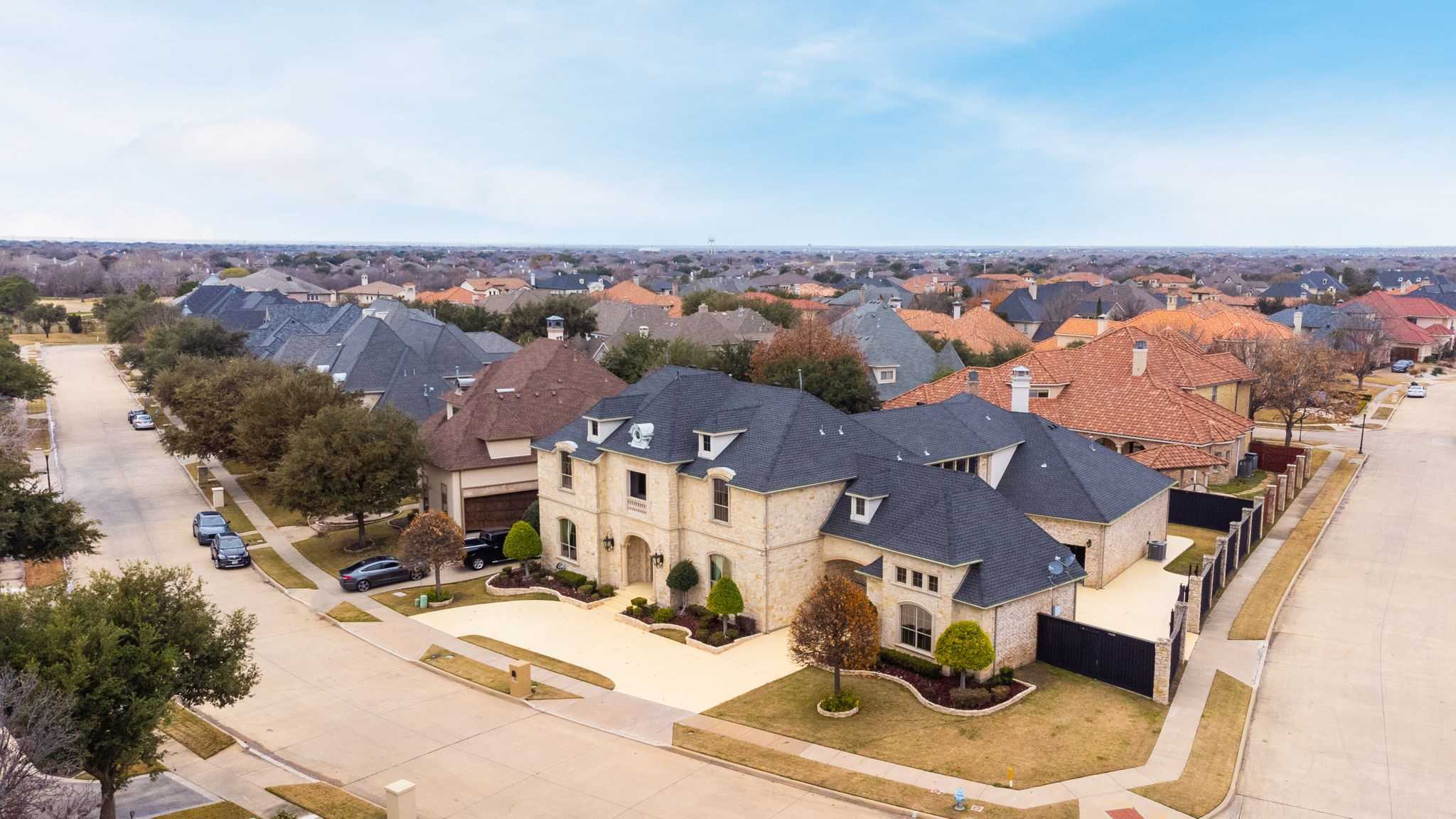 photo 2: 4648 Warwick Lane, Frisco TX 75034