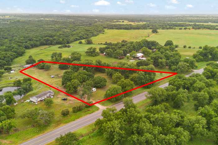 photo 1: 6308 S Highway 171, Grandview TX 76050