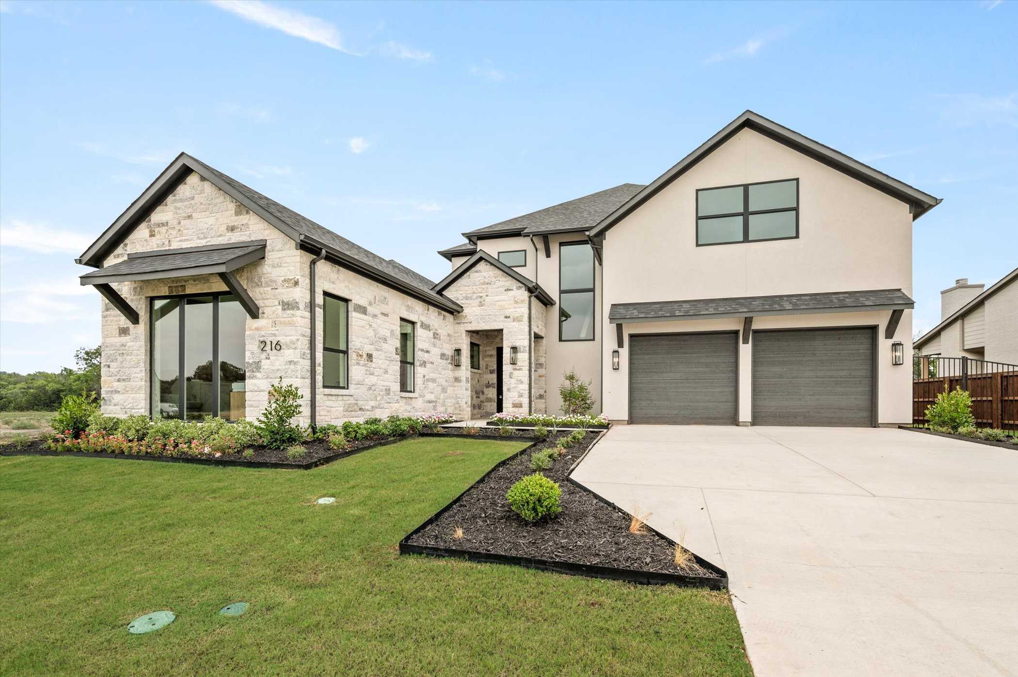 photo 1: 216 Lantern Ridge Drive, Aledo TX 76008