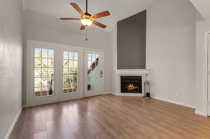 photo 2: 13219 Emily Road Unit 4211, Dallas TX 75240