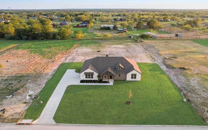 photo 2: 2434 Blackjack Oak Road, Terrell TX 75161