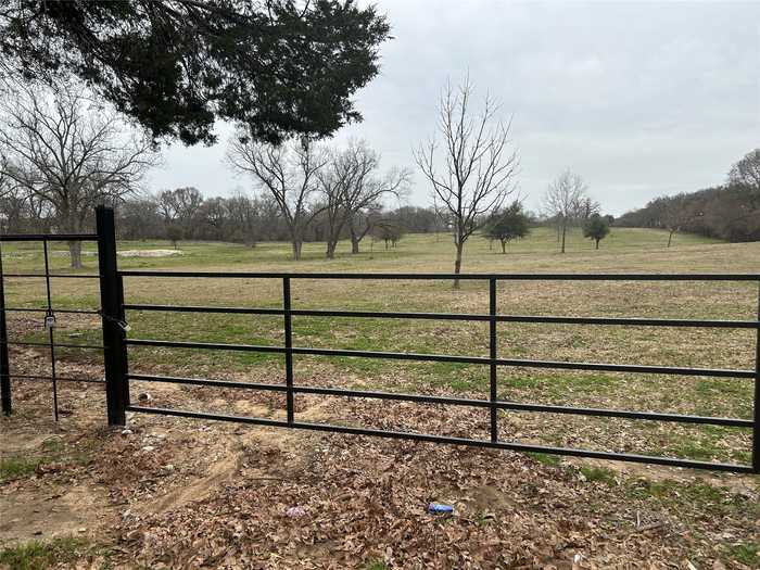 photo 1: 10400 FM ROAD 3094, Scurry TX 75158