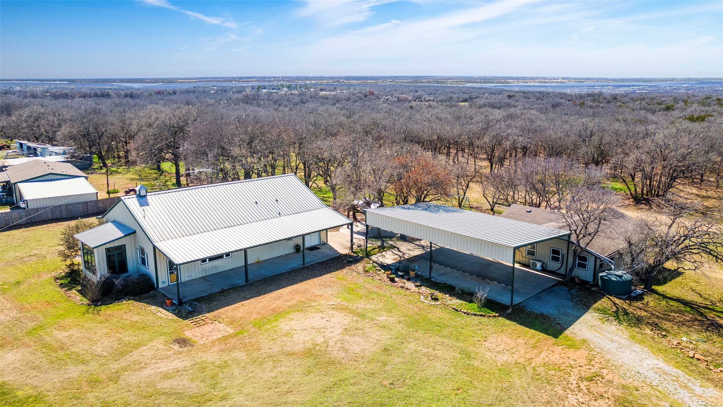 photo 3: 305 Ballew Springs Road, Weatherford TX 76088