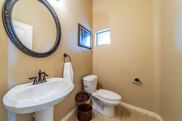 photo 34: 200 W Bozeman Lane, Fort Worth TX 76108