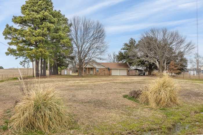 photo 2: 1652 County Road 1468, Quitman TX 75783