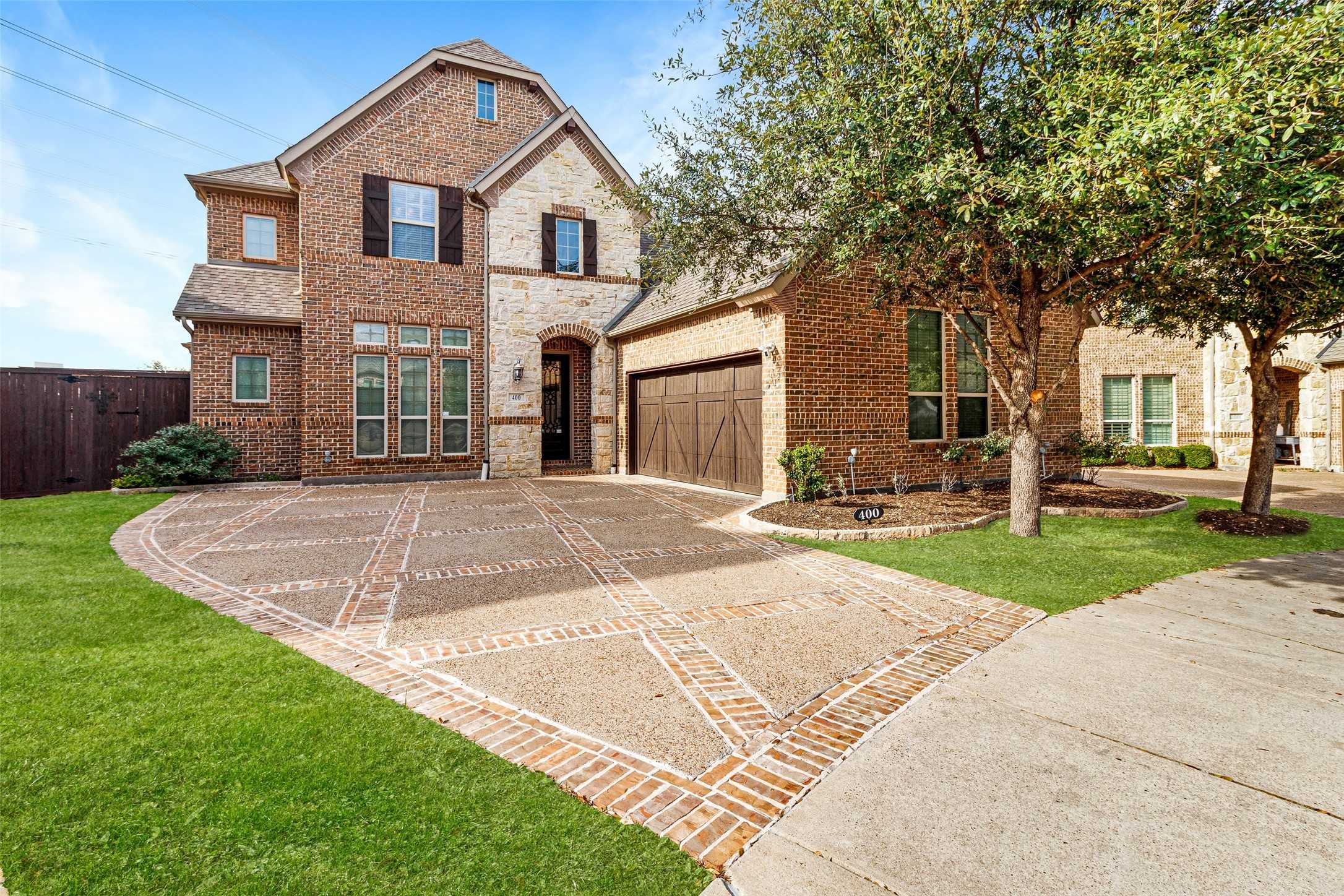 photo 3: 400 King Galloway Drive, Lewisville TX 75056