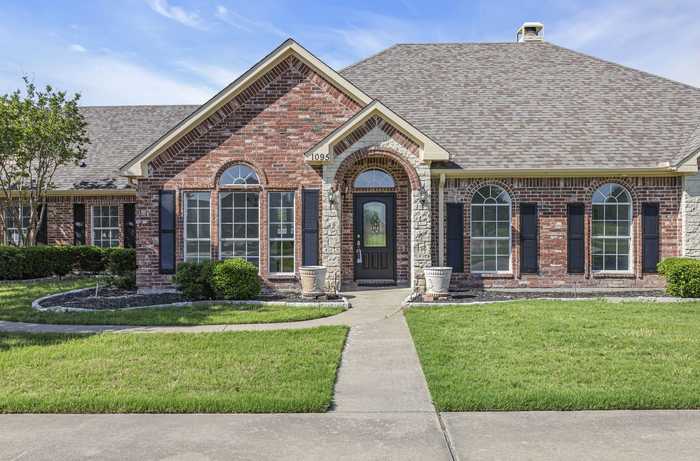 photo 1: 1095 Trinity Meadows Drive, Talty TX 75160